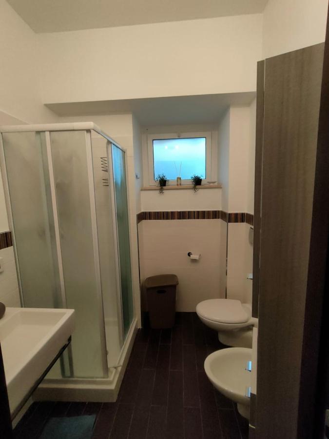 Casa Vacanze Candida Bari Exterior foto